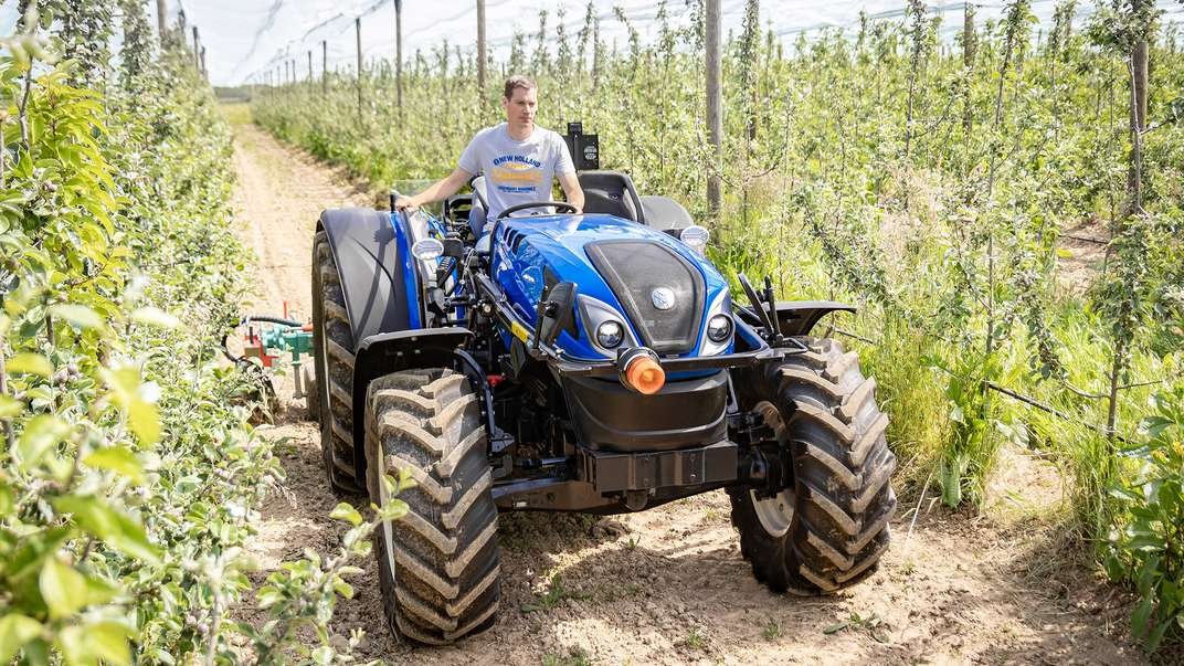 Трактори New Holland T4 F N V Интерагри България прикачна техника специализирана лозарство овощарство винарство